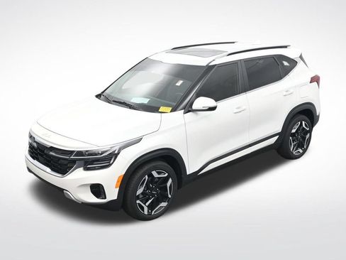 Used 2024 Kia Seltos SX w/ SX Sunroof Package AWD/4WD image 21