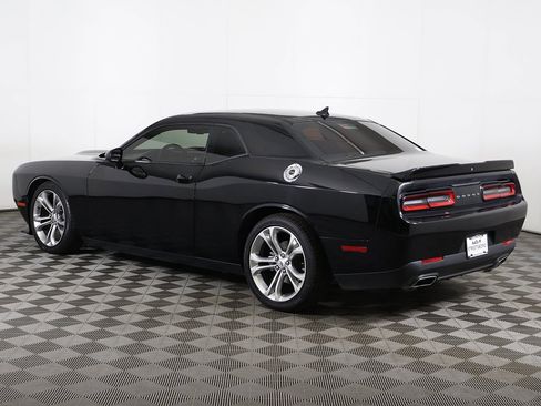 Used 2021 Dodge Challenger GT w/ Plus Package image 9
