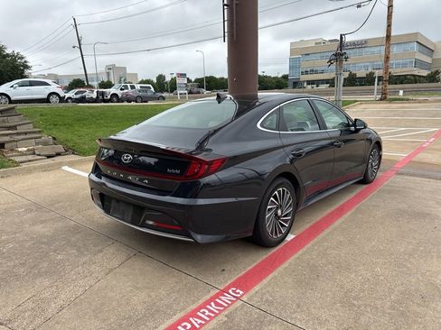 Used 2023 Hyundai Sonata Limited FWD image 11