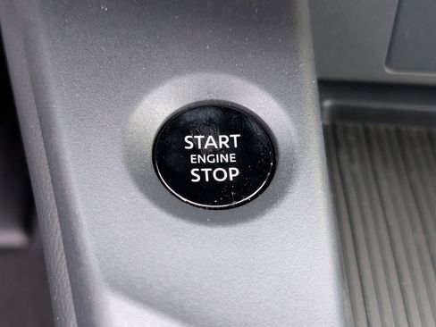 New 2026 Nissan Sentra SR FWD image 15