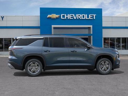 Certified 2026 Chevrolet Traverse LT w/ Driver Confidence Package image 38