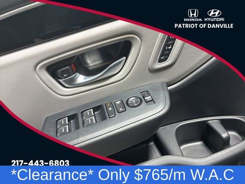 New 2025 Honda Pilot Touring image 9