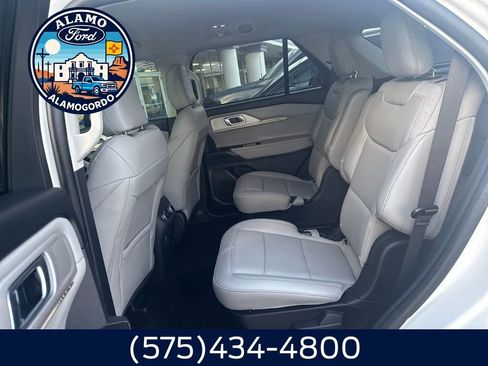 Used 2025 Ford Explorer Active w/ Active Comfort Package image 10