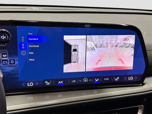 New 2026 Chevrolet Traverse LT w/ Driver Confidence Package image 15