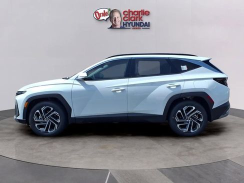 New 2025 Hyundai Tucson Limited image 2