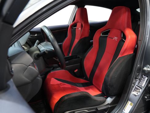 Used 2019 Honda Civic Type R image 29