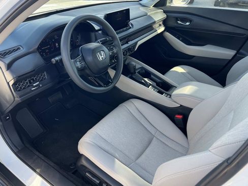 Certified 2024 Honda Accord EX image 5