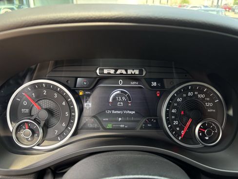 New 2026 RAM 1500 Big Horn AWD/4WD image 15