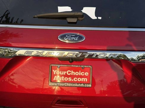 Used 2019 Ford Expedition Limited w/ Equipment Group 301A AWD/4WD image 17
