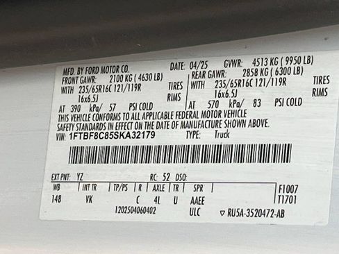 Used 2025 Ford Transit 350 148 Medium Roof AWD image 28