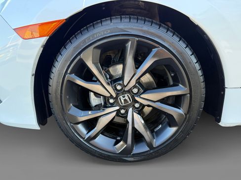 Used 2021 Honda Civic Sport image 9