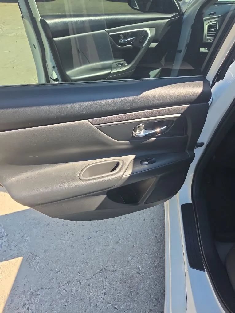 Used 2016 Nissan Altima 2.5 S FWD image 19