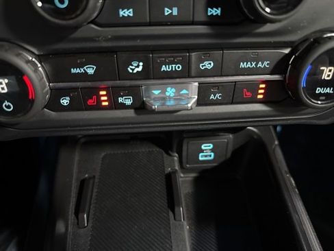 Used 2025 Ford Bronco Outer Banks image 5