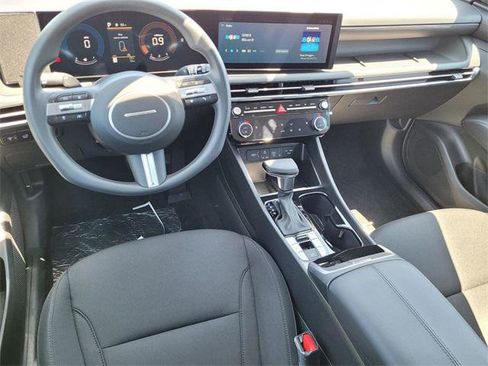 New 2025 Hyundai Tucson SEL image 8