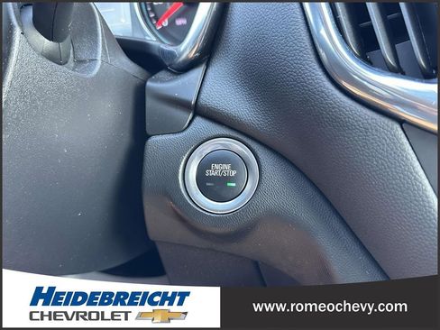 Certified 2023 Chevrolet Equinox LT image 35