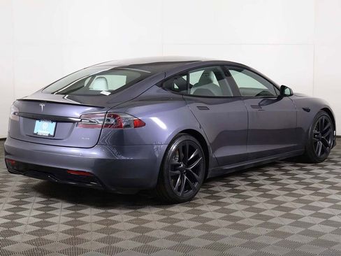 Used 2021 Tesla Model S Plaid image 13