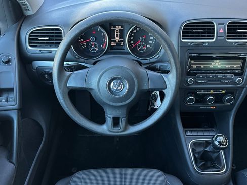 Used 2012 Volkswagen Golf 2-Door image 14