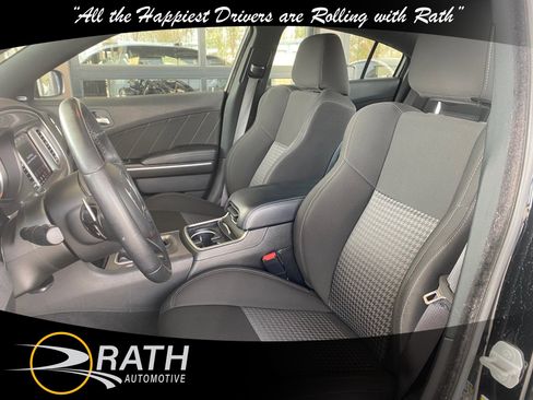 Used 2022 Dodge Charger R/T image 11