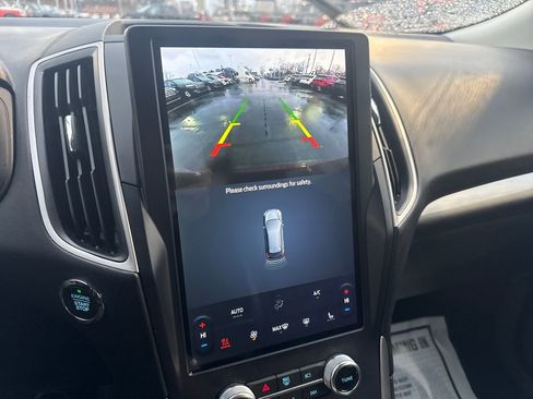 Used 2024 Ford Edge SEL w/ Convenience Package image 37