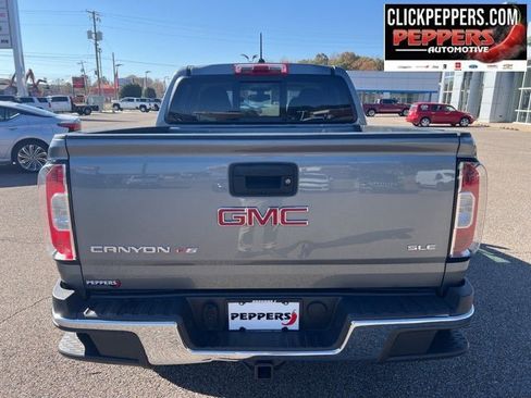 Used 2018 GMC Canyon SLE w/ SLE Convenience Package image 5