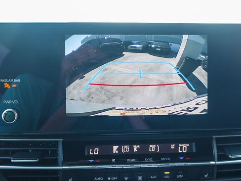 New 2026 Toyota Sienna XLE Woodland Edition AWD/4WD image 27