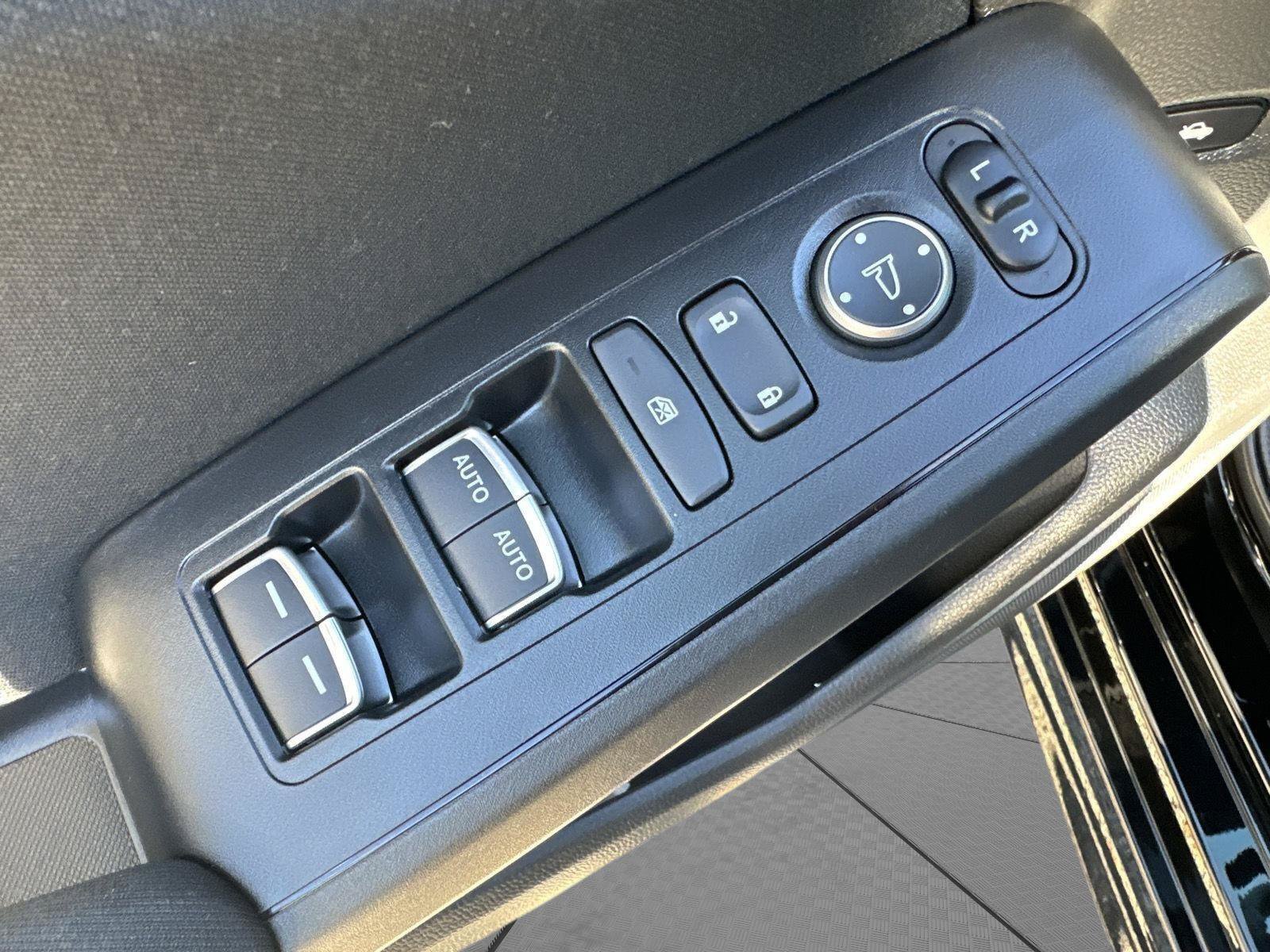 Certified 2024 Honda Civic Sport image 12