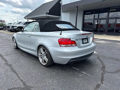 Used 2009 BMW 135i Convertible RWD image 2