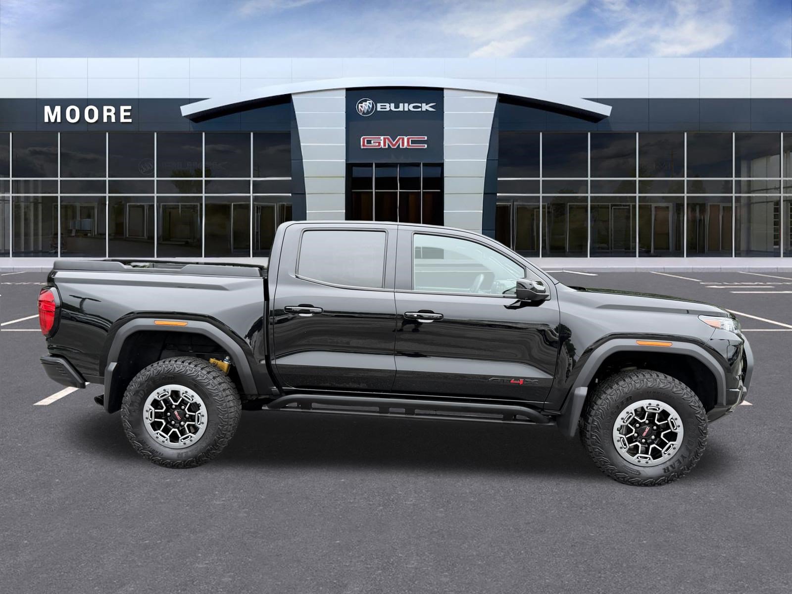 Used 2023 GMC Canyon AT4X w/ Edition 1 AWD/4WD image 2