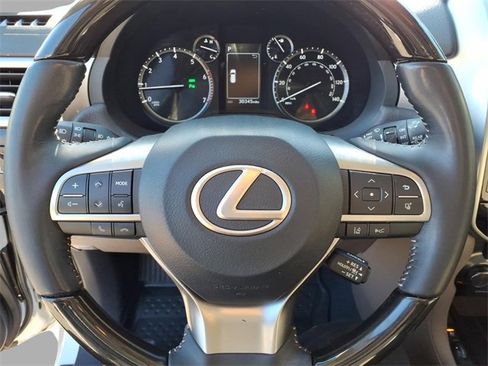 Used 2023 Lexus GX 460 Premium image 21