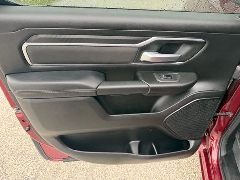 Used 2025 RAM 1500 Big Horn AWD/4WD image 31