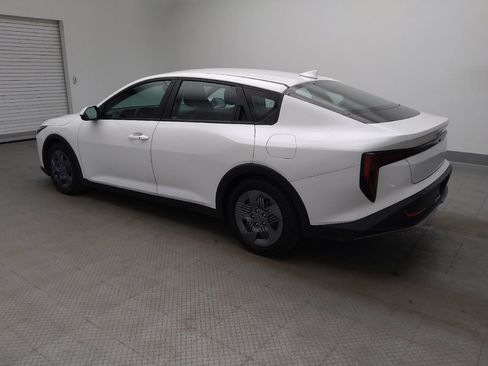 Used 2025 Kia K4 FWD image 3