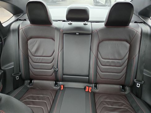 Used 2022 Volkswagen Jetta GLI Autobahn image 37