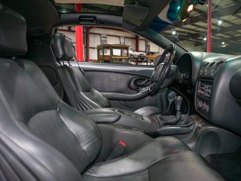 Used 1996 Pontiac Firebird Formula image 40