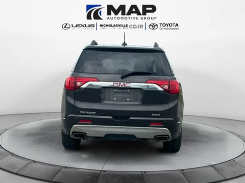 Used 2018 GMC Acadia Denali w/ Technology Package AWD/4WD image 4