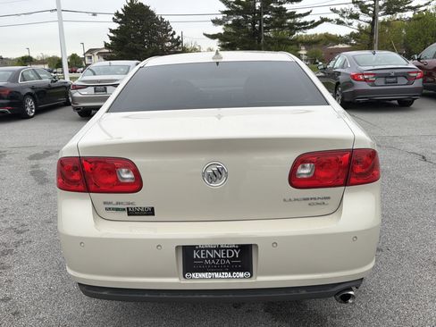 Used 2011 Buick Lucerne CXL FWD image 4