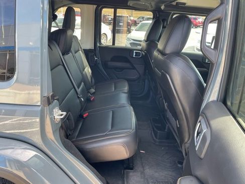 Used 2024 Jeep Wrangler Sahara w/ Safety Group image 19