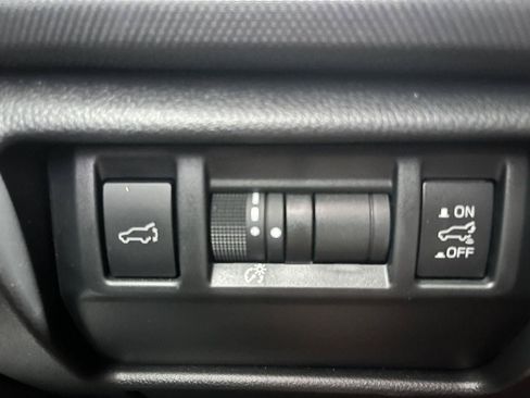 Used 2025 Subaru Forester Limited AWD/4WD image 25