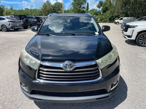Used 2015 Toyota Highlander Limited Platinum FWD image 5