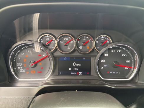Used 2020 Chevrolet Silverado 1500 LT Trail Boss w/ Convenience Package AWD/4WD image 11