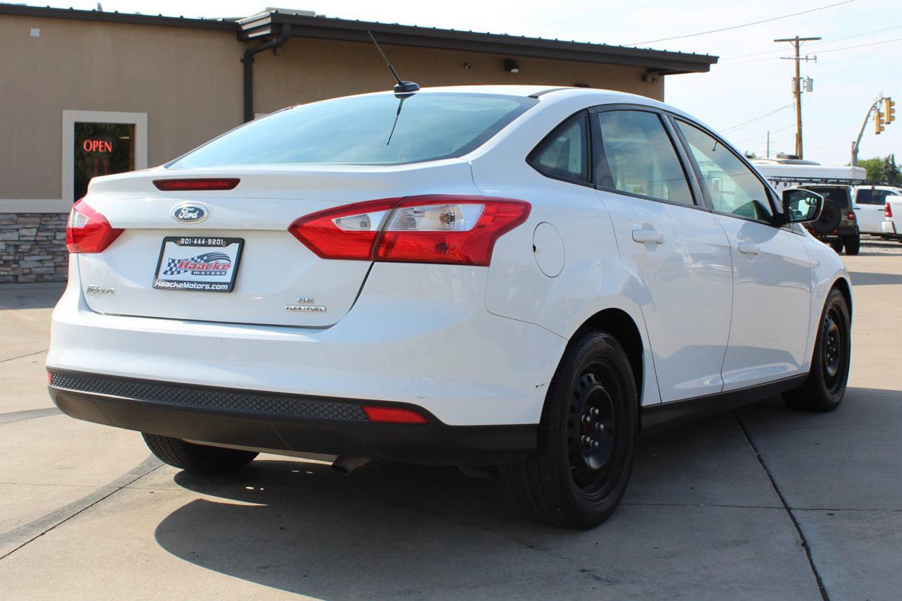 Used 2012 Ford Focus SE FWD image 30