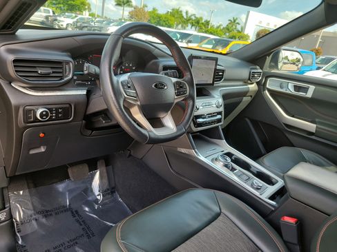 Certified 2023 Ford Explorer Timberline w/ Timberline Technology Package AWD/4WD image 9