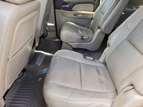 Used 2013 GMC Yukon XL SLT RWD image 27