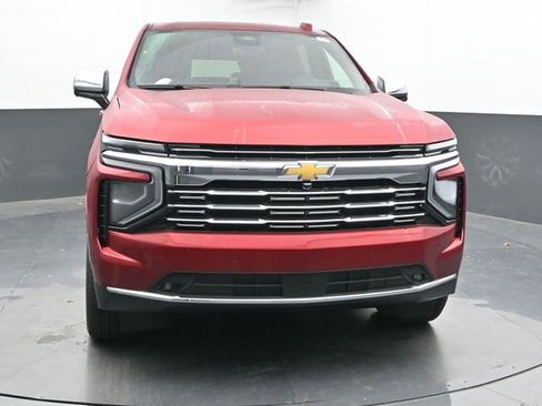 New 2026 Chevrolet Suburban Premier image 3