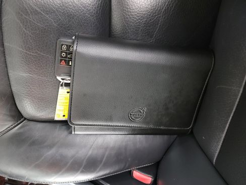 Used 2015 Volvo XC70 T6 Premier Plus image 27