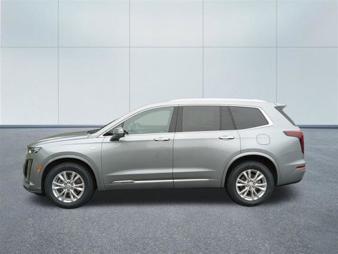 Used 2024 Cadillac XT6 Luxury w/ LPO, Floor Liner Package AWD/4WD image 2
