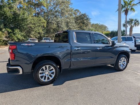 Certified 2022 Chevrolet Silverado 1500 LTZ w/ LTZ Convenience Package II image 3