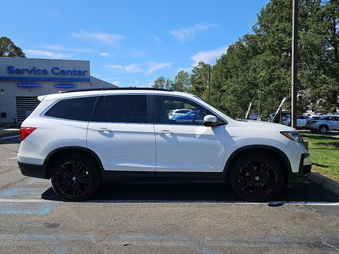 Certified 2022 Honda Pilot Special Edition image 8