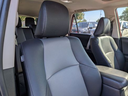 Used 2023 Toyota 4Runner SR5 Premium w/ Moonroof Package RWD image 40