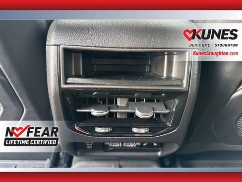 Used 2023 Jeep Grand Cherokee Trailhawk w/ Luxury Tech Group III image 42