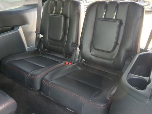 Used 2018 Ford Explorer Sport w/ Equipment Group 401A AWD/4WD image 23